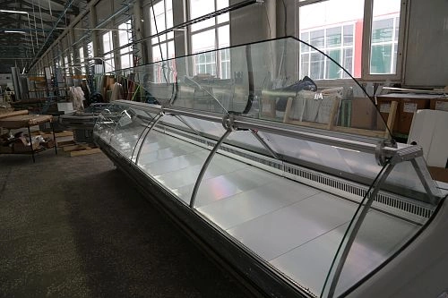 dakkgmo29yvvbk958rbsrd3qxhygjpa9.webp Витрина холодильная АРИАДА Титаниум ВН5-260 Luxe