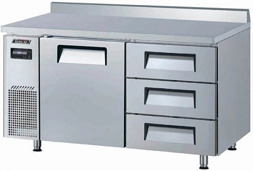 eea3460cf89cca39c4912288551b1445.webp Стол морозильный TURBO AIR KWF15-3D-3-600 c ящиками и бортом
