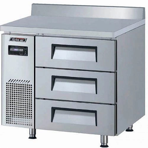 f3afa6591bbb83dcaa9f8b9d50150cfb.webp Стол морозильный TURBO AIR KWF9-3D-3-700 c ящиками и бортом