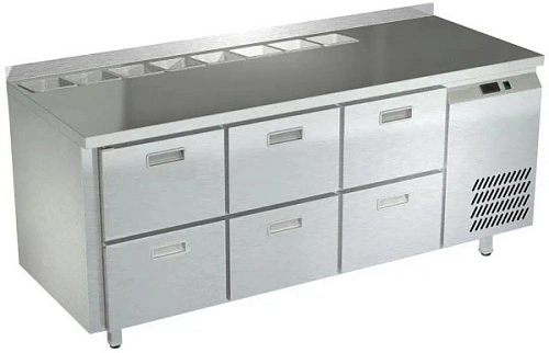 xhzy31raqumw3vc7l8mx9iunnb2shf65.webp Стол холодильный ТЕХНО-ТТ СПБ/С-225/06-1806 для салатов